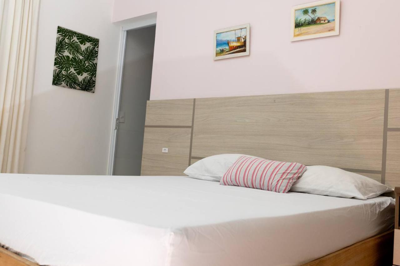 Recanto Maria Flor Casa 01 Γκουαρούχα Εξωτερικό φωτογραφία