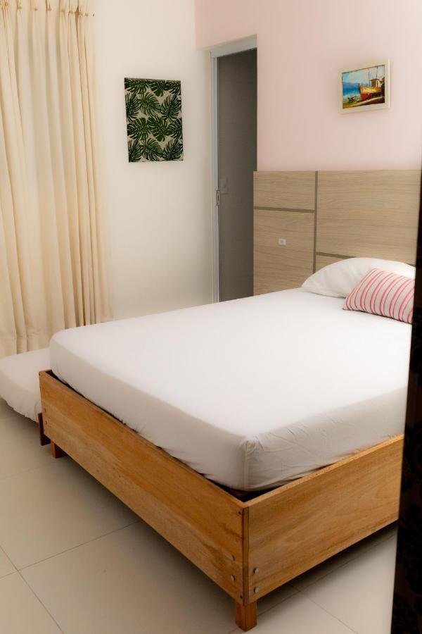 Recanto Maria Flor Casa 01 Γκουαρούχα Εξωτερικό φωτογραφία