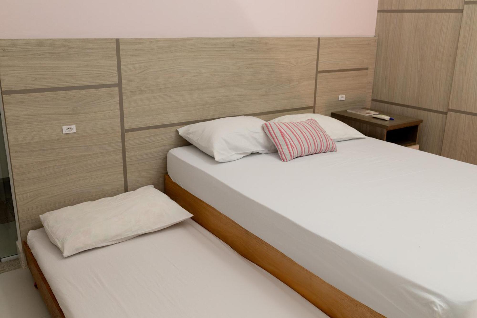 Recanto Maria Flor Casa 01 Γκουαρούχα Εξωτερικό φωτογραφία