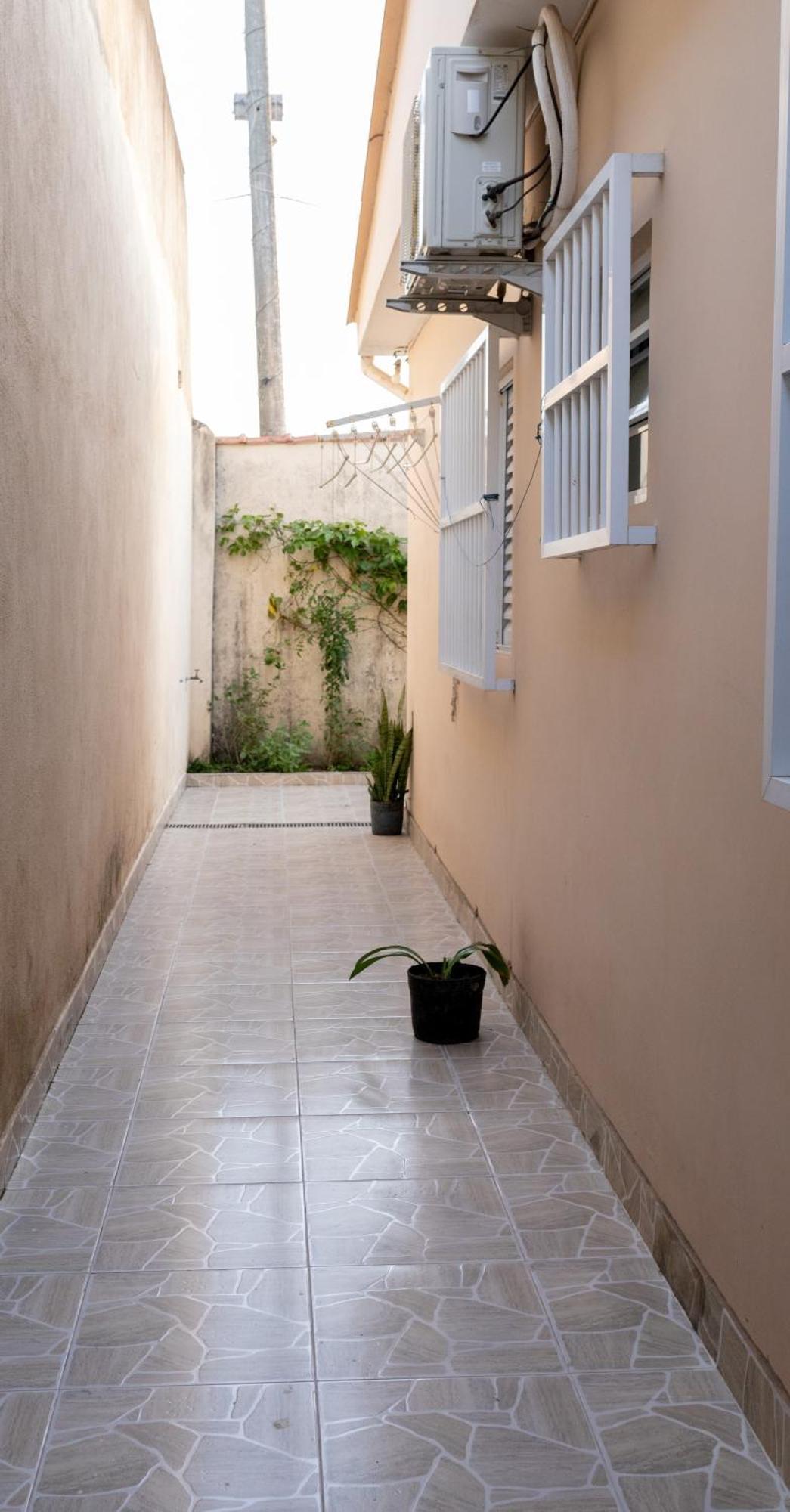 Recanto Maria Flor Casa 01 Γκουαρούχα Εξωτερικό φωτογραφία